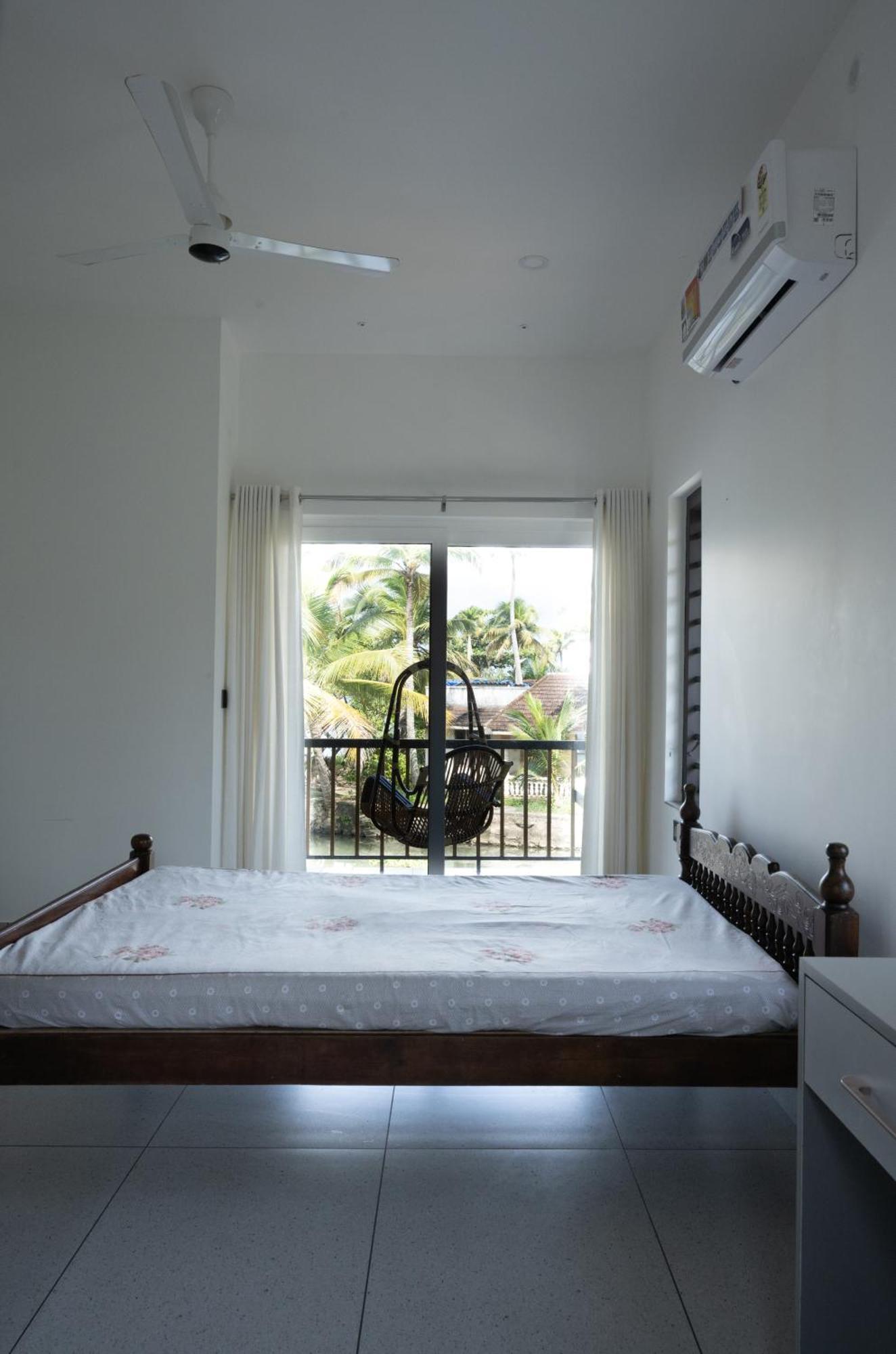 Shiphouse Villa Alappuzha ภายนอก รูปภาพ