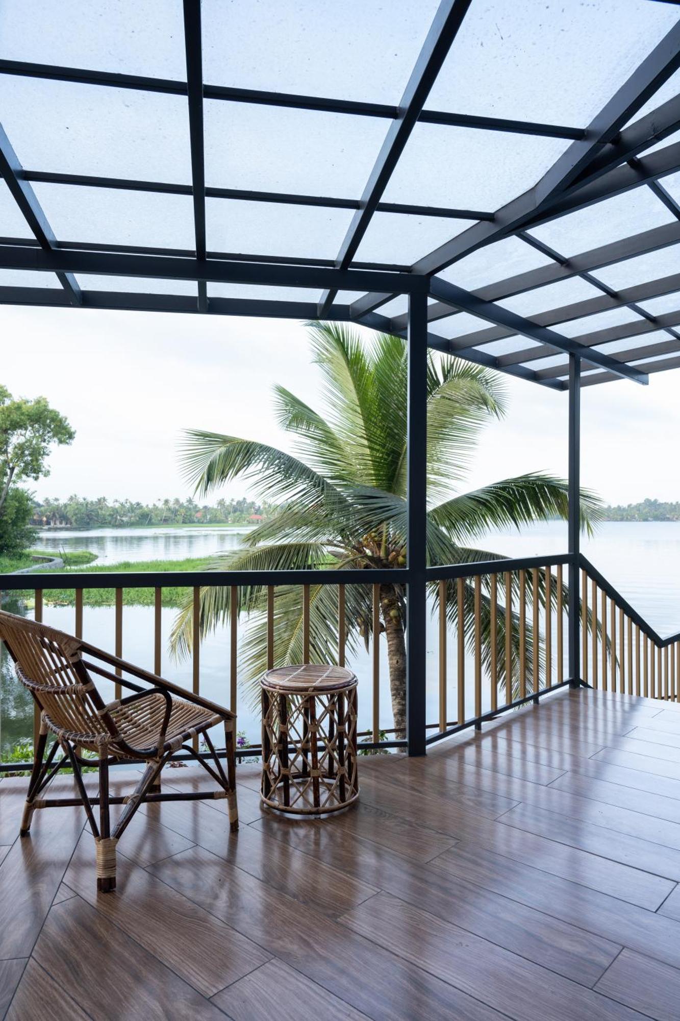 Shiphouse Villa Alappuzha ภายนอก รูปภาพ